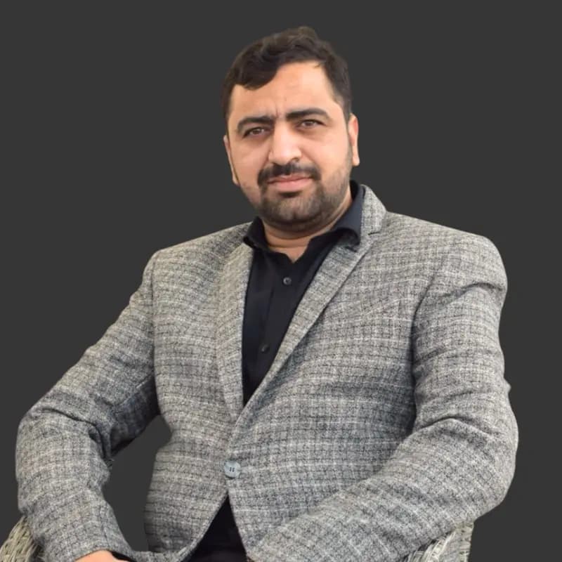 Muhammad Haroon, Founder and CEO of GoSirat, sharing the vision for safer and smarter school transportation.